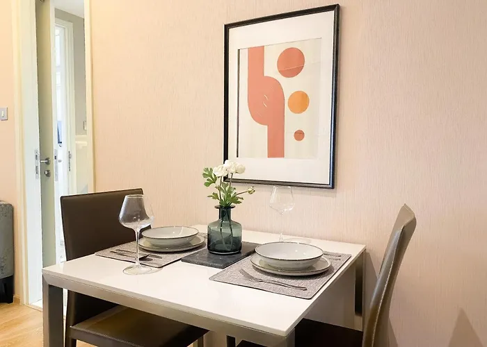 Upscale Living 1br - Ultra Fast Wifi - Phrom Phong